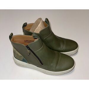 Vionic‎ Brinkley Womens Size 7 Green Leather Chukka Boot
